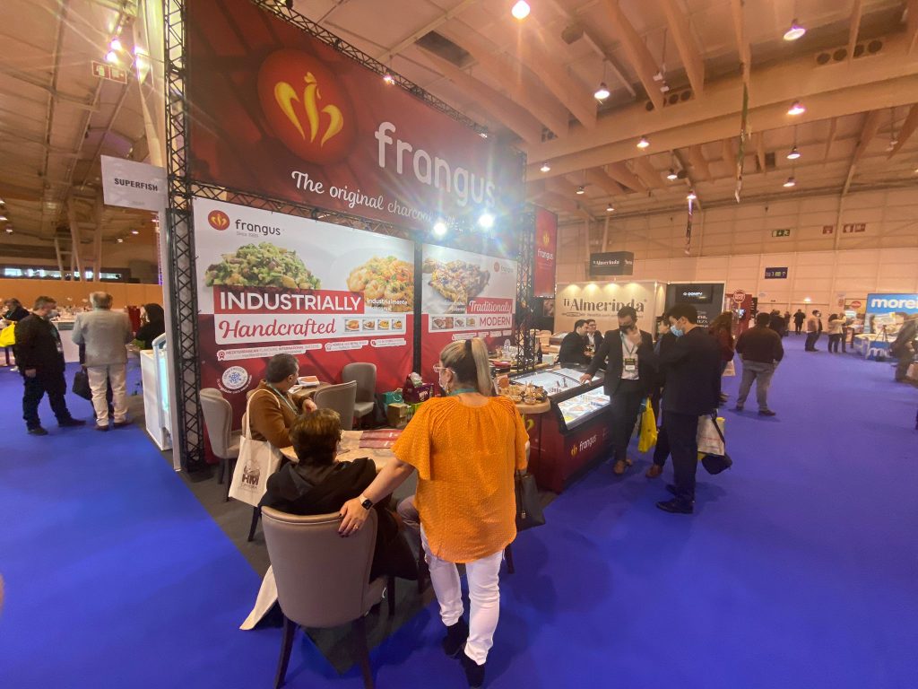 sagal, sagal 2022, frangus, rei dos frangos, feira alimentar, feira comida, food tradeshow, frangus tradeshow, stand comida